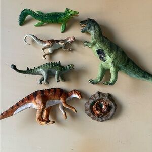 The Carnegie Safari Dinosaur Set